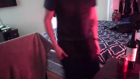 andres817542 online show from December 29, 2024, 9:30 pm