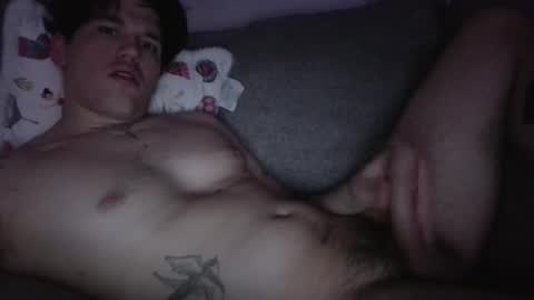 andres817542 online show from May 2, 2026, 7:46 am