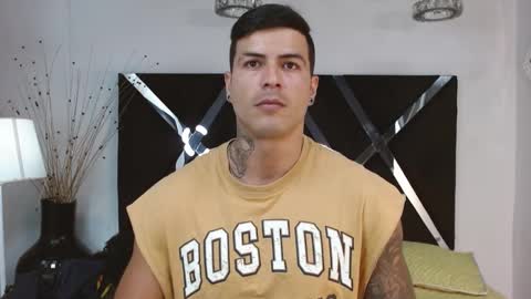 insta andres clark  online show from March 10, 2025, 6:12 pm