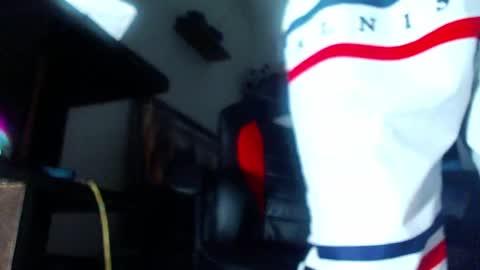 Snapshot of andres_cond chatting on March 28, 2026, 1:05 am Andrs o online show from March 28, 2026, 1:05 am