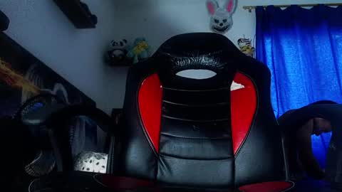 Snapshot of andres_cond chatting on April 8, 2026, 11:54 am Andrs o online show from April 8, 2026, 11:54 am