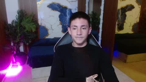 Snapshot of andres_tay chatting on April 14, 2026, 2:50 am andres_tay online show from April 14, 2026, 2:50 am