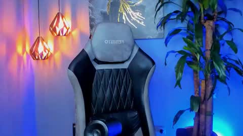 Andres online show from November 14, 2025, 1:48 am