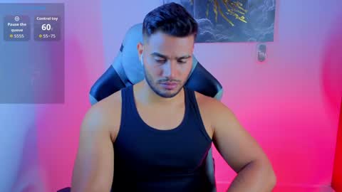 Snapshot of andresfiit chatting on May 19, 2026, 1:44 am Andres online show from May 19, 2026, 1:44 am