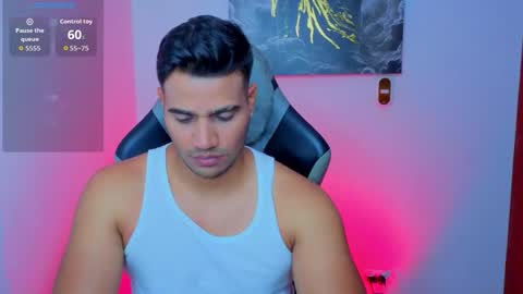 Snapshot of andresfiit chatting on May 23, 2026, 11:42 pm Andres online show from May 23, 2026, 11:42 pm