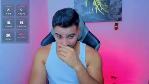 Snapshot of andresfiit chatting on May 30, 2026, 2:25 pm Andres online show from May 30, 2026, 2:25 pm