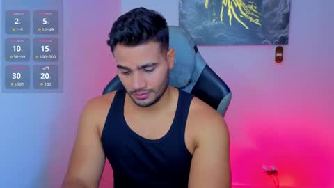 Snapshot of andresfiit chatting on June 8, 2026, 10:10 pm Andres online show from June 8, 2026, 10:10 pm