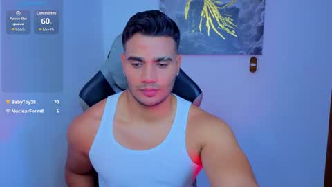 Snapshot of andresfiit chatting on June 16, 2026, 12:35 am Andres online show from June 16, 2026, 12:35 am
