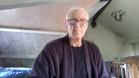 Andrew online show from June 14, 2026, 10:39 am
