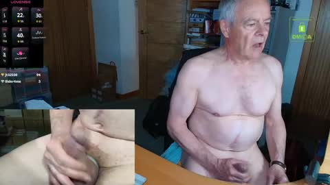 Snapshot of andrew_9999 chatting on May 19, 2026, 10:27 pm Andrew online show from May 19, 2026, 10:27 pm