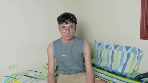 andres online show from December 14, 2025, 11:26 am