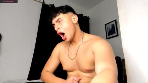 Andrewlamar21 online show from March 10, 2026, 12:26 am