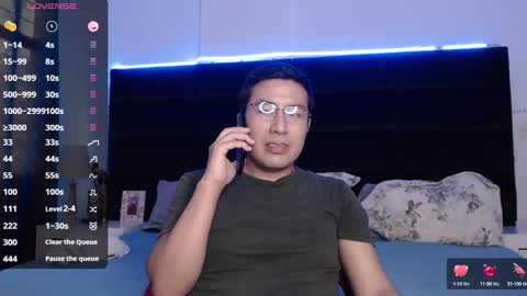 Snapshot of andrewmhilton_ chatting on January 13, 2025, 10:56 pm andrewmhilton_ online show from January 13, 2025, 10:56 pm