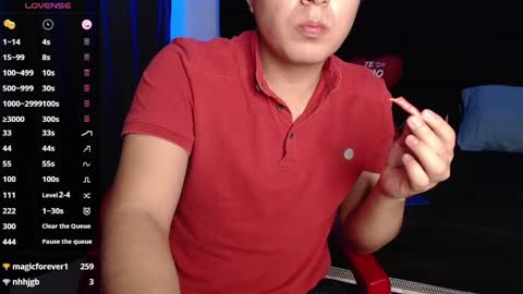 Snapshot of andrewmhilton_ chatting on February 15, 2025, 4:14 am andrewmhilton_ online show from February 15, 2025, 4:14 am
