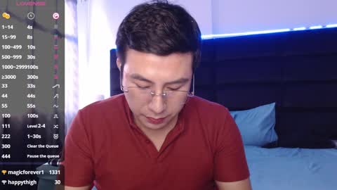 Snapshot of andrewmhilton_ chatting on March 1, 2025, 7:04 pm andrewmhilton_ online show from March 1, 2025, 7:04 pm