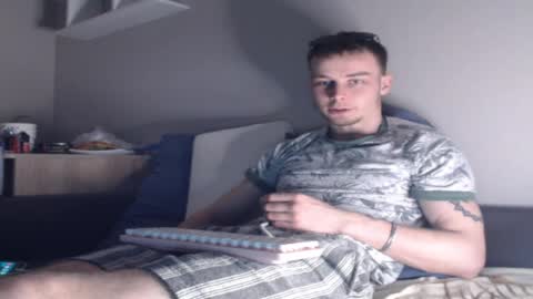 andrian_sweety online show from March 31, 2026, 8:20 pm