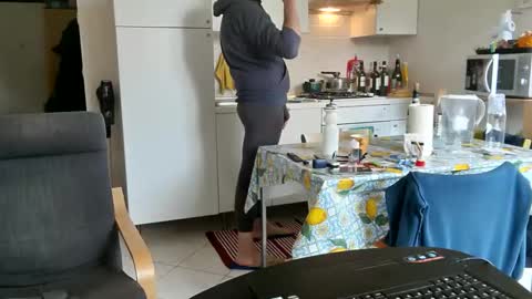 Snapshot of androx77 chatting on March 2, 2025, 11:39 am androx77 online show from March 2, 2025, 11:39 am