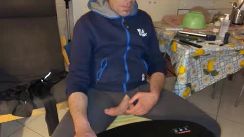 androx77 online show from March 23, 2026, 10:14 pm