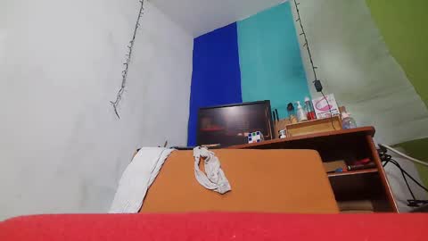 Snapshot of andrykasandry chatting on January 5, 2025, 3:32 am andrykasandry online show from January 5, 2025, 3:32 am