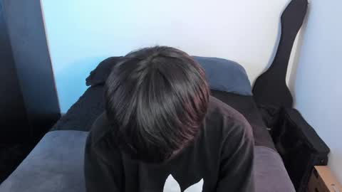 Snapshot of andy_bankai chatting on April 14, 2026, 2:28 am twx Andy twink3 online show from April 14, 2026, 2:28 am