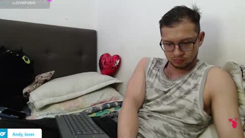 Snapshot of andy_bunny_lover chatting on September 24, 2025, 3:10 am ANDY online show from September 24, 2025, 3:10 am