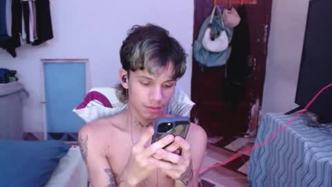 andy_dan1 online show from May 16, 2026, 7:27 am