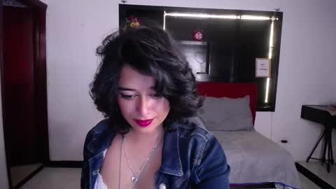 andy_eagleton_20 online show from October 13, 2025, 7:25 pm