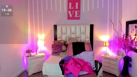 Snapshot of andy_gamboa chatting on February 4, 2026, 11:16 am Andrea online show from February 4, 2026, 11:16 am