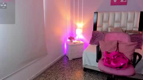 Snapshot of andy_gamboa chatting on March 5, 2026, 1:18 pm Andrea online show from March 5, 2026, 1:18 pm