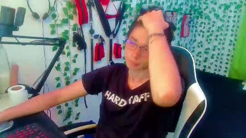 Snapshot of andy_gray01 chatting on January 15, 2026, 11:41 pm Andy Gray online show from January 15, 2026, 11:41 pm