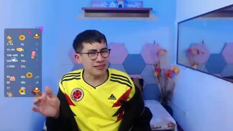 Andy online show from June 17, 2026, 9:05 pm