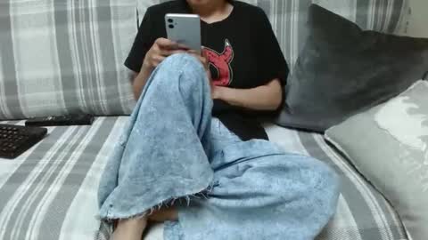 Snapshot of andy_rock_ chatting on October 15, 2025, 10:59 am andy online show from October 15, 2025, 10:59 am