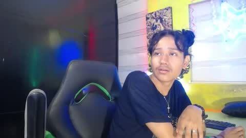 andy online show from October 24, 2025, 11:06 am