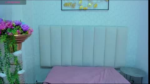 Snapshot of andy_vergara1 chatting on May 22, 2026, 12:00 pm A N D Y online show from May 22, 2026, 12:00 pm