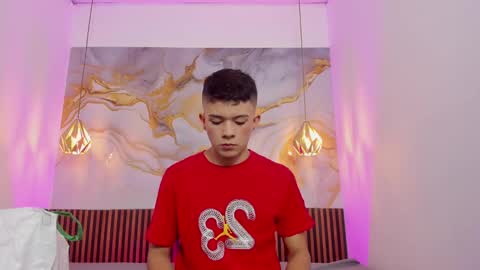 andyfame11 online show from September 21, 2025, 2:13 am