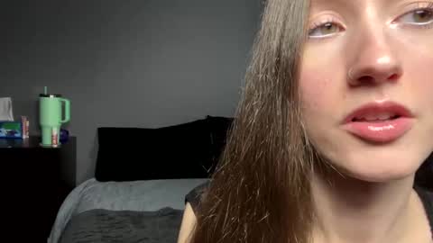 Snapshot of andyhayes69 chatting on March 9, 2025, 1:14 am andyhayes69 online show from March 9, 2025, 1:14 am