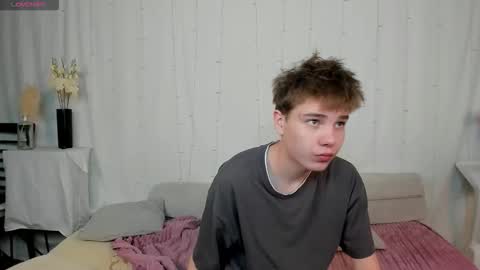 Mandy and Andy online show from November 14, 2025, 7:45 pm