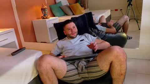 Snapshot of andyknoxx chatting on January 9, 2026, 5:10 am Andy online show from January 9, 2026, 5:10 am