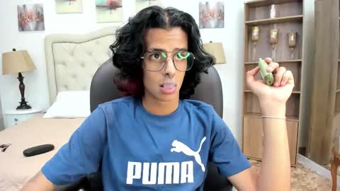 andyxibrat online show from February 7, 2026, 7:17 pm