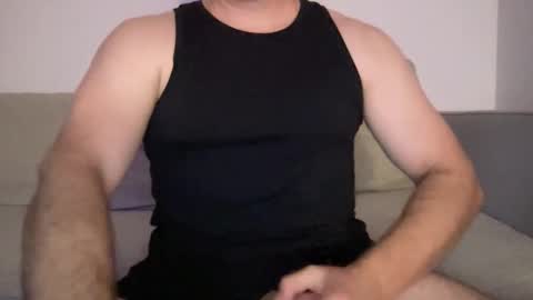 anewsummer online show from March 28, 2026, 2:33 am