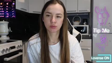 ange1ok online show from March 9, 2025, 3:22 am