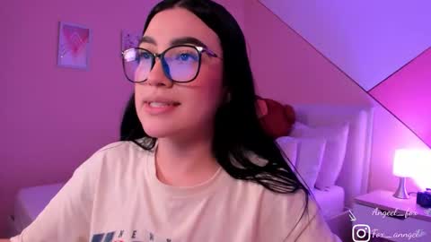 Angel  online show from February 6, 2026, 6:40 am