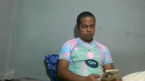 Snapshot of angeeliine chatting on June 9, 2026, 8:37 am angeeliine online show from June 9, 2026, 8:37 am