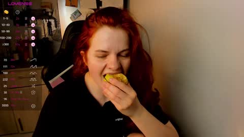 Snapshot of angel7you chatting on March 3, 2025, 1:09 pm Eva online show from March 3, 2025, 1:09 pm