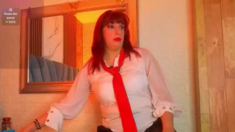 Snapshot of angel__red_ chatting on February 16, 2026, 1:35 am angel__red_ online show from February 16, 2026, 1:35 am