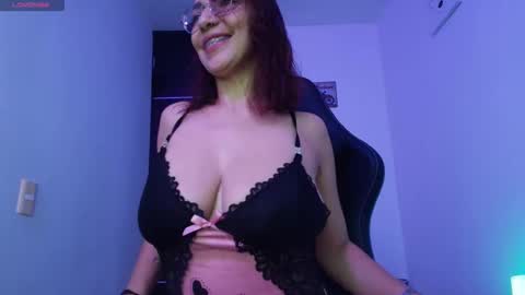 angel blackhot online show from April 19, 2026, 3:39 am