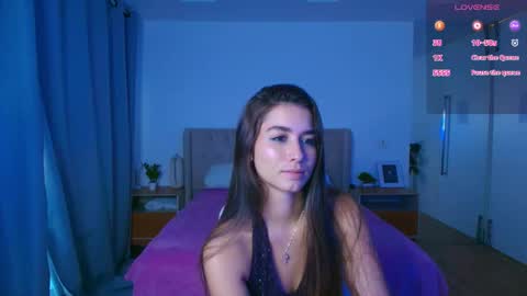 angel_dean online show from May 17, 2026, 7:21 pm