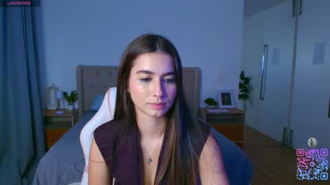 angel_dean online show from May 21, 2026, 7:32 pm