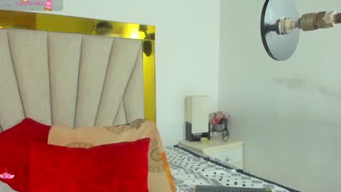 Snapshot of angel_dthroat chatting on December 27, 2024, 12:12 pm ANGHEL online show from December 27, 2024, 12:12 pm