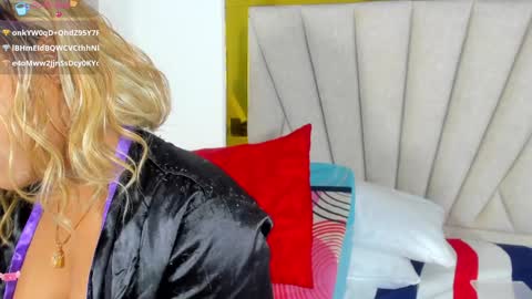 Snapshot of angel_dthroat chatting on January 9, 2025, 3:12 pm ANGHEL online show from January 9, 2025, 3:12 pm